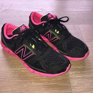 NEW BALANCE Running Cardio Gym Shoe 750 v1 8.5